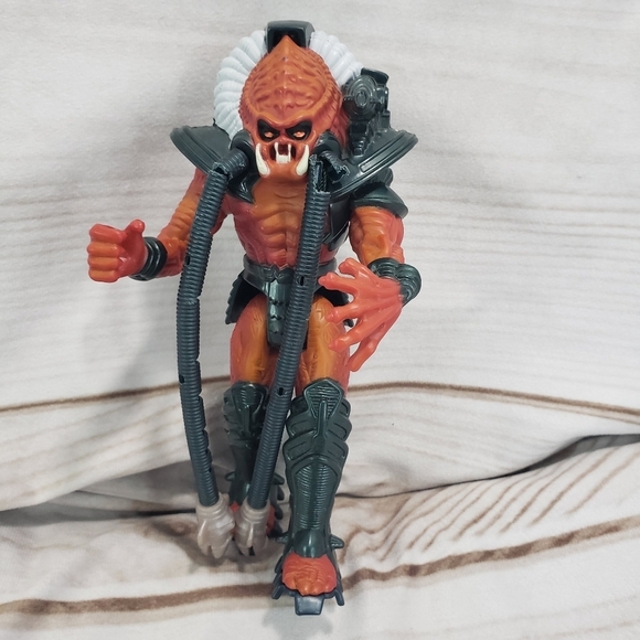 Predator Clan Leader Ultimate Alien Hunter Action Figure Kenner 6.5 Inch 1994 - Picture 11 of 11